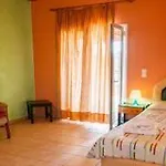 Aparthotel Pythos 2*