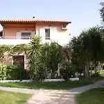 Aparthotel Pythos Svoronata