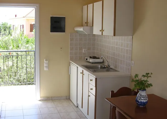 Pythos Hotel de apartamente Svoronata