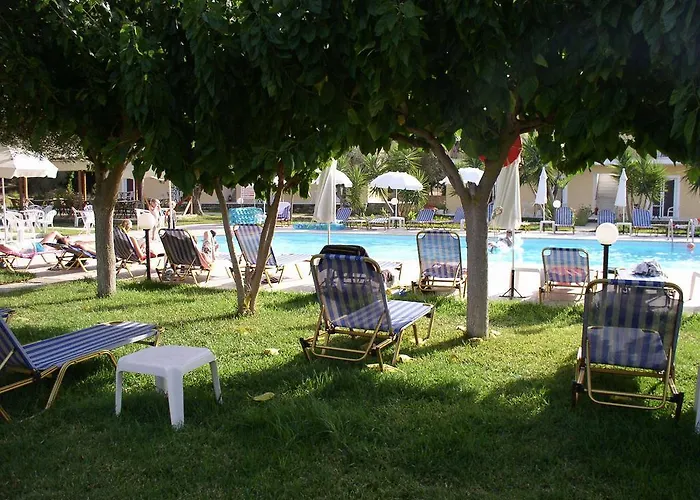 Pythos Hotel de apartamente Svoronata