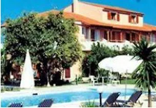 Pythos Hotel de apartamente