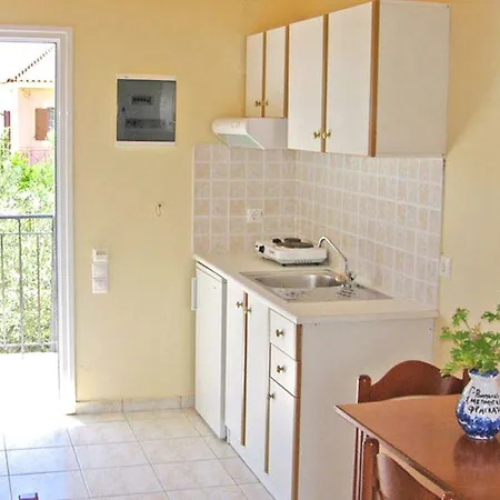 Hotel apartamentowy Pythos